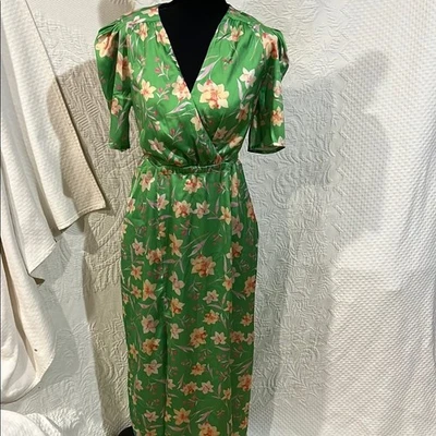 Vestido envolvente verde floral French Connection Camille, talla 6, nuevo con etiquetas Foto 1 de 4
