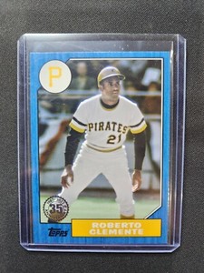 2022 Topps Baseball Roberto Clemente 1987 Throwback Blue Parallel #T87-52