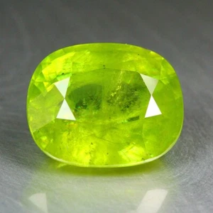 7.65 Cts_12X10 MM Great Sparkling_100 % Natural Unheated Titanite Green Sphene - Picture 1 of 3