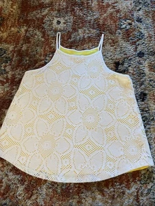 Anthropologie Tanktop Damen klein weiß Häkelspitze Blumen gefüttert gelb Trägertop - Bild 1 von 10