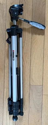 Ambico V-0554 Tripod Extendable Legs With Level On Side Adjustable - Image 1 of 2