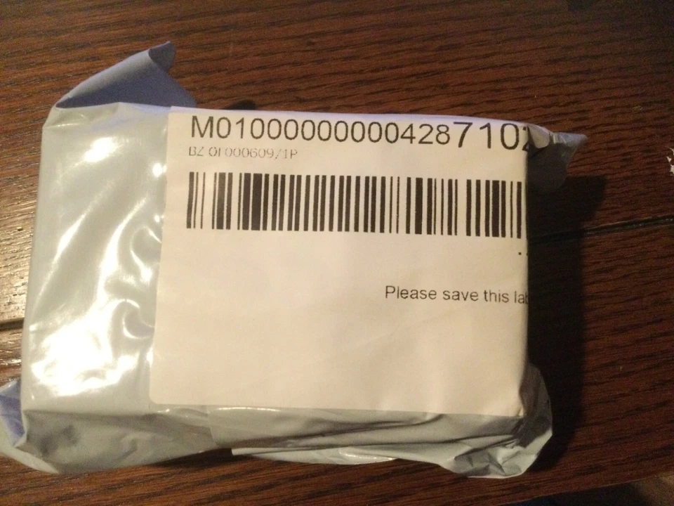 Filtro de aceite de motor Mercedes-Benz OEM 0001802309/0001802609 HU 718/5 Foto 1 de 1