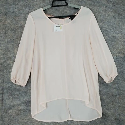 Blusa pequeña Rue 21 para mujer rosa lentejuelas lazo manga 3/4 cuello redondo ligera Foto 1 de 4