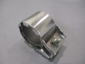 NOS Suzuki OEM Exhaust Pipe Clamp w/Gasket F50 FM50 A100 AS100 AC100 09402-39701 - Picture 1 of 4