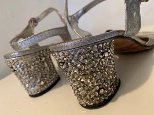 Silber Leonardo Sandale Strass Gr. 37 Heels 70s Uk 4 True VINTAGE - Bild 1 von 11