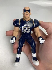 Figura de acción James Laurinaitis The Gladiator Defend Our Turf St Louis Rams - Imagen 1 de 7
