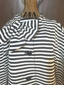 Cappotto Kate Spade Kendall taglia XS fiocco lavato a secco bianco a righe ret $628. - Foto 1 di 12