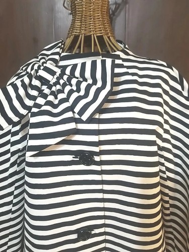 Cappotto Kate Spade Kendall taglia XS fiocco lavato a secco bianco a righe ret $628.