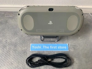 SONY PlayStation PS Vita PCH-2000ZA16 Caqui Negro Modelo Wi‐Fi Excelente - Imagen 1 de 9