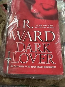 The Black Dagger - Dark Lover by J. R. Ward Hardcover Autographed Signed Book - Zdjęcie 1 z 4