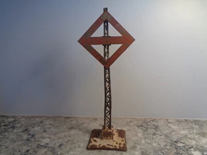 PREWAR VINTAGE LIONEL STANDARD GAUGE 9" TALL ALL METAL RR CROSSING WARNING SIGN - Picture 1 of 3