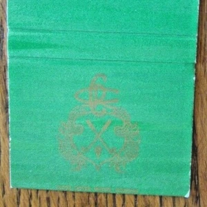GOLF: RACINE COUNTRY CLUB (WISCONSIN) (SIZE 30 STICK MATCHBOOK) -F11 - Picture 1 of 3