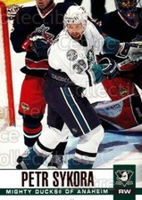 2003-04 Pacific Red #10 Petr Sykora