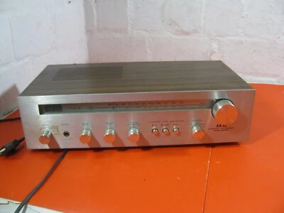 Akai AA 1010  Stereo Receiver aus Nachlass (E 230) - Bild 1 von 4