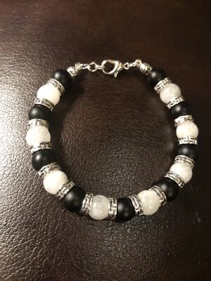 Natural stone black onyx, and moonstone bead bracelet Foto 1 de 3