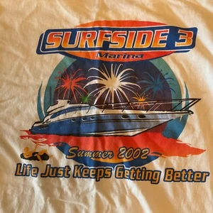 Surfside 3 Marina Vintage 2002 Life Just Keeps Getting Better Men's T-Shirt XL - Picture 1 of 10