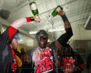 David Ortiz Boston Red Sox 2013 champagne locker room 8x10 11x14 16x20 (4030) - Picture 1 of 1