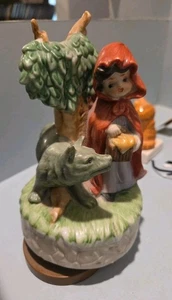 Vintage Little Red Riding Hood Musical Figurine Who's Afraid Of The Big Bad Wolf - Picture 1 of 5