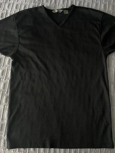 Bruno Shirt Men's Black 100% Polyester Ribbed Knit V-Neck Short Sleeves Large - Picture 1 of 3