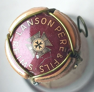 Capsules de Champagne   LANSON  N° 60  SUR BOUTEILLE PLEINE - Photo 1/2