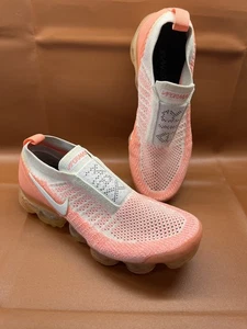 Nike Women Sneaker Air VaporMax Flyknit MOC 2 'Crimson Pulse White' - Picture 1 of 8