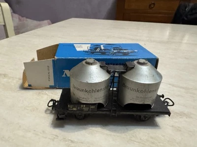 Vagone cisterna polvere di lignite Marklin cod. 4511 scala Ho anni 60 in box - Immagine 1 di 4