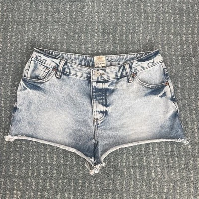 Ladies River Island Denim Shorts / Hit Pants / Size 14 Nearly New ❤️ - Image 1 of 4