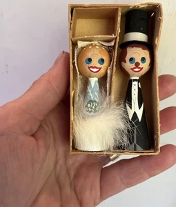 Danesa Madera Boda Pareja Novia y Novio Dinamarca Miniatura De Colección Raro - Imagen 1 de 4