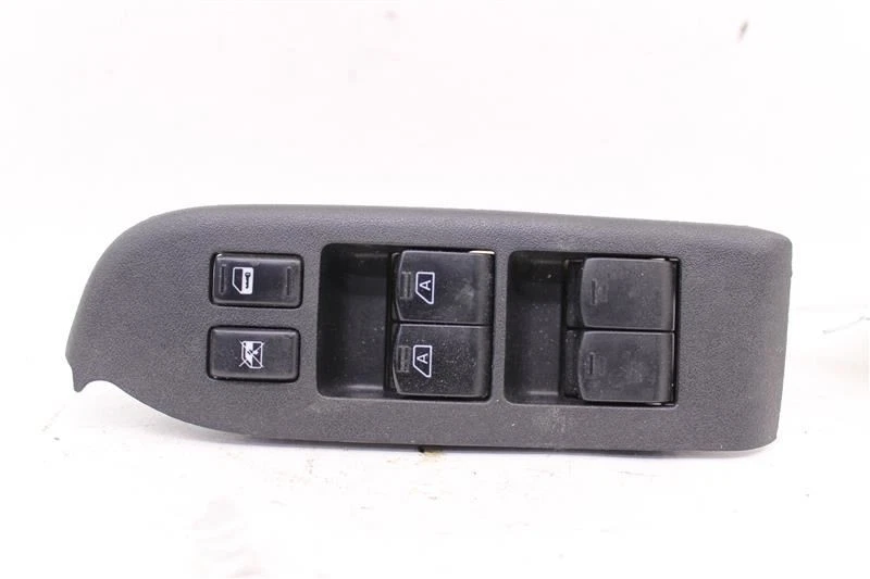 FRONT DOOR WINDOW SWITCH Infiniti G35 2005 05 2006 06 Left 1010432 - Image 1 of 4