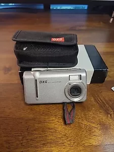 DXG Slim Digitalkamera 4.0 Mega Pixel Foto mit Hülle - Bild 1 von 11