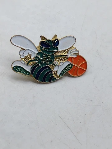 Vtg Original Mascot NBA North Carolina Charlotte Hornets Enamel Tie Lapel PIn Cover