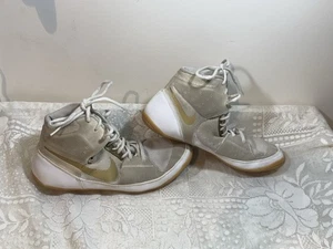Nike Fury Schuhe Herren Größe 10 weiß gold AO2416-170 Gummisohle - Ringerschuhe - Bild 1 von 7