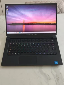 Alienware M15 R7 15.6" Gaming Laptop ,i7-12700H, RTX 3070 Ti 8GB, Liquid Metal - Picture 1 of 20