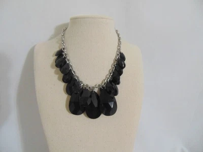 Collar Michael Kors 14" tono plata grande cristal llamativo WW505 $225 Foto 1 de 4