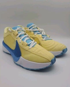 Nike Zoom Freak 5 Through My Eyes Men's Size 11 Basketball Shoes DX4985-700 New - Picture 1 of 9