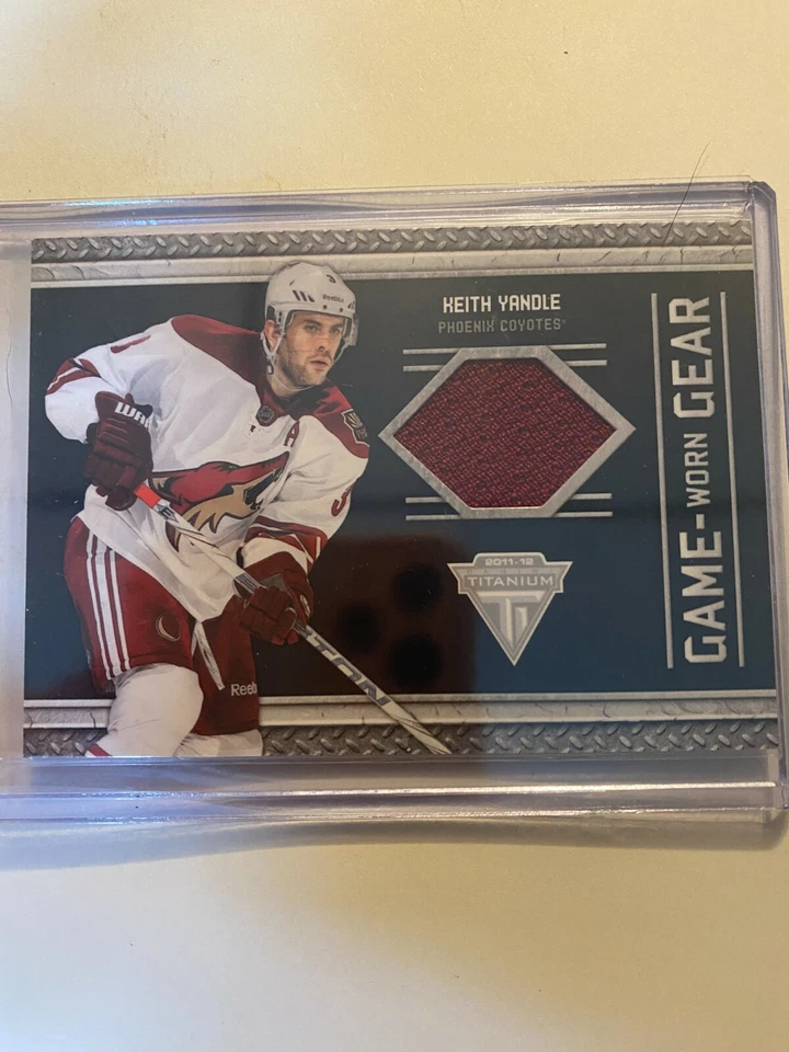 A11,050 - 2011-12 Panini Titanium Game Worn Gear #59 Keith Yandle Jersey - Image 1 of 1