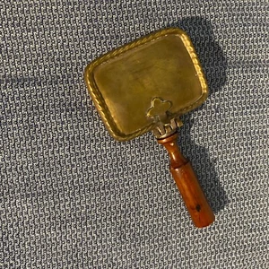 Brass Crumb Catcher Solid Brass Made in India 3in X 4in, 4in Wooden Handle - Picture 1 of 5