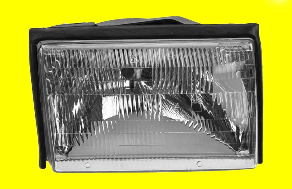 全新车头灯适用于 1987 - 1993 福特野马右侧 FO2503106 — 第 1/1 张图片