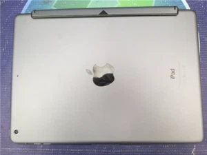 APPLE IPAD AIR 1ST GEN. (MD785LL/B) A8X CHIP 1GB RAM 16GB STORAGE - Picture 1 of 3