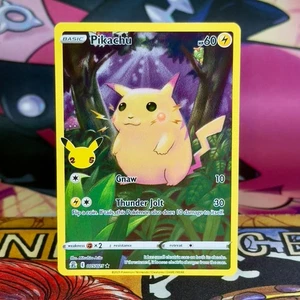 Pikachu - 005/025 - Full Art Holo Rare - Celebrations - Englisch - Pokemon - Bild 1 von 2