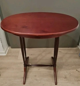 Vintage  Beistelltisch Kleine Tisch, leider fehlt das kleine Schublädchen  - Bild 1 von 9