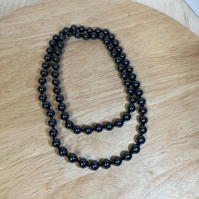 Collar de cuentas redondas de hematita de 28" • Anudado • Sin cierre • Gris negro Foto 1 de 4