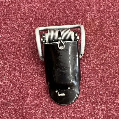 PESTILLO ASIENTO YAMAHA AT1 2 3 - DT1 2 3 - RT1 2 3 - DS7 GT TX XS650 214-24776-00-33 Foto 1 de 3