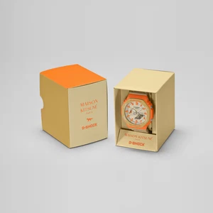 PSL G-SHOCK x MAISON KITSUNÉ collaborazione modello GA-2110MK-5AJR Casio - Foto 1 di 10