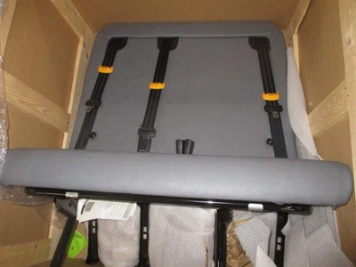 2238582C91 IC SCHOOL BUS SEAT SAFEGUARD XCHANGE FLEXSEAT 3PT SEAT BELT BENCH - Image 1 of 4
