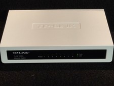 TP-Link TL-SF1008D 8-Port 10/100Mbps Fast Ethernet Unmanaged Desktop Switch