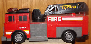 2011 RED & BLACK Plastic Tonka (Hasbro) Fire truck w/ sound