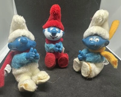 Lot of (3) Vintage 1980 Smurf Hugger Wallace Berrie PEYO Papa Pencil Grabber - Image 1 of 4