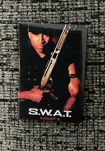 S.W.A.T. (LL Cool J) 2003 Theater Film Promo Button Pin Rückseite - Bild 1 von 2