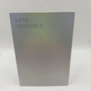 LOVE YOURSELF: 'Answer' With Poster Stickers Etc - Bild 1 von 7